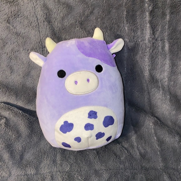 Squishmallow “Bubba” cow
8” BNWT - Picture 1 of 1